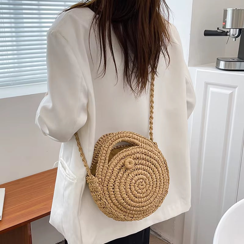 Round Straw Crossbody Bag Handmade Woven Shoulder Bag for Women Summer Beach Bag Bohemia Travel Small Handbag and Purse