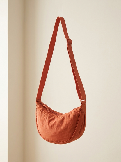 Sac hobo nylon, vue porté